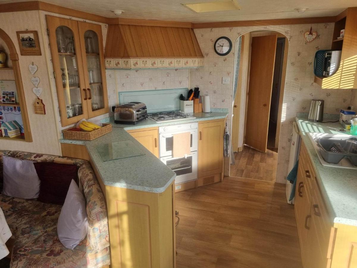 Tm8 6 Berth 2 Bedroom Caravan P Chapel Saint Leonards Exterior photo