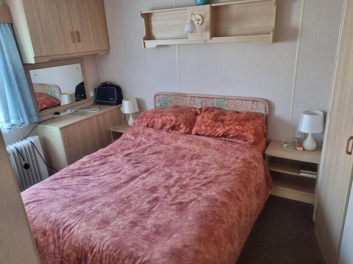 Tm8 6 Berth 2 Bedroom Caravan P Chapel Saint Leonards Exterior photo
